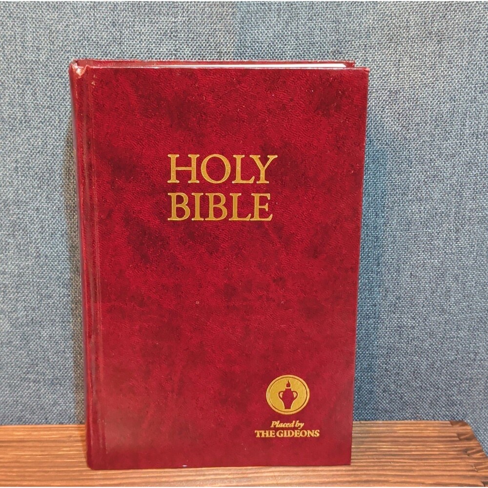 Holy Bible Placed By The Gideons Red Hardcover Book Classic - Picture 5 of 16
